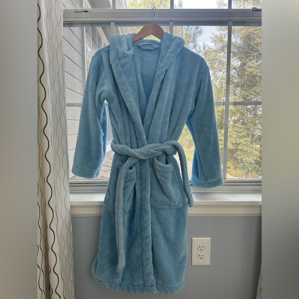 Kids Fluffy Hooded Bath Robe